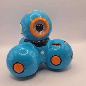 Wonder Workshop DA01 Dash Robot-Blue-Interactive STEM Robot Companion w/Charger